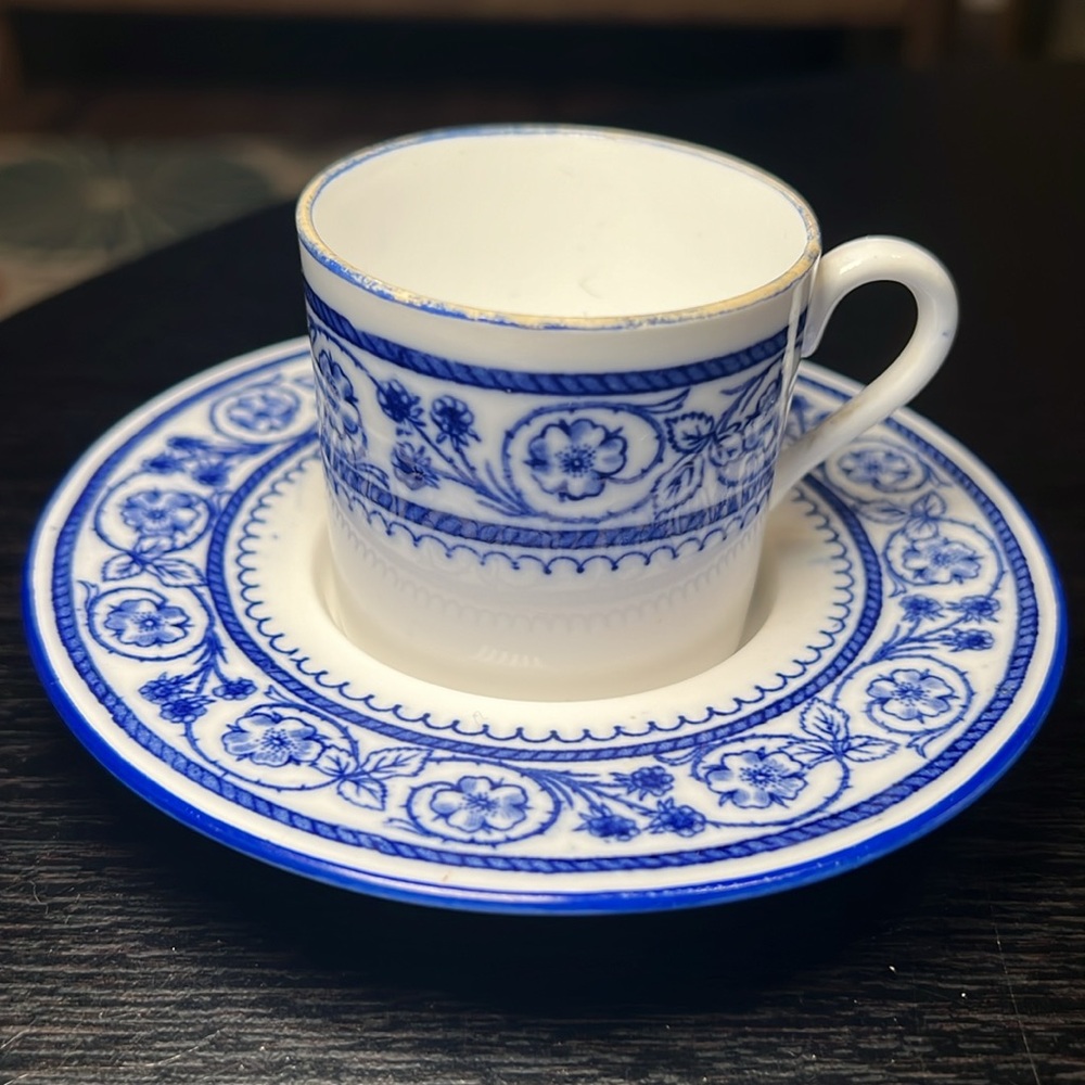 1862-91 Antique Copelands China Blue White Floral Bone China Teacup and Saucer - Picture 3 of 11